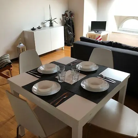 Lovely & Romantic Attic On Lake Como Appartement Nesso